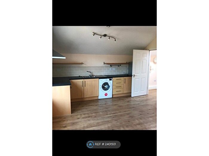 1 Bedroom Flat To Rent In Eastfield Road, Cotham, Bristol, BS6