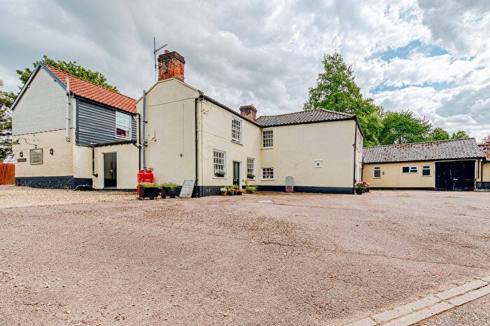 7 Bedroom Land For Sale In Norwich Road, Tacolneston, NR16