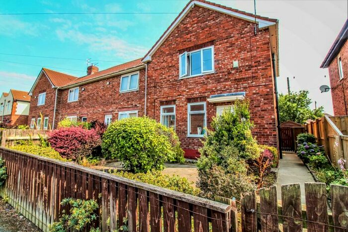 3 Bedroom Terraced House To Rent In Dorset Avenue, Birtley, Chester Le Street, Co Durham, DH3