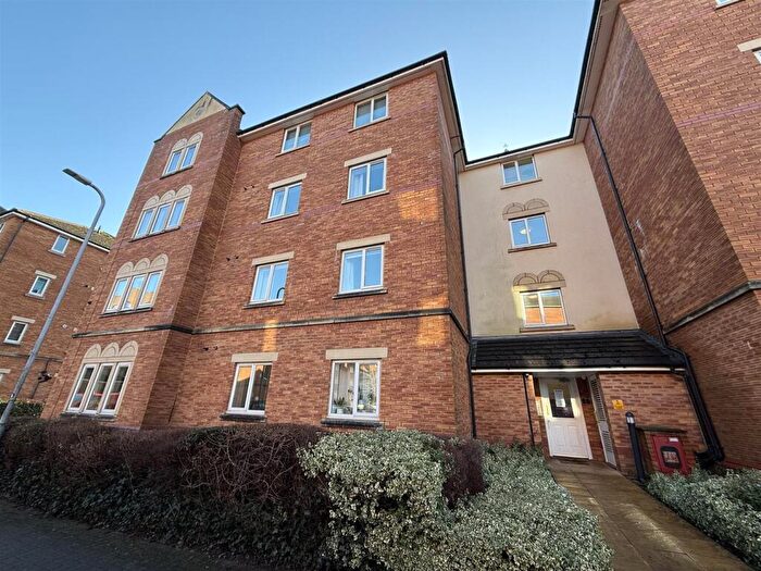 2 Bedroom Apartment For Sale In Clos Dewi Sant, Canton, Cardiff, CF11