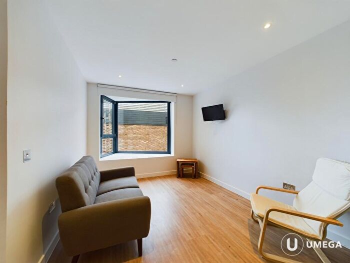 1 Bedroom Apartment To Rent In Kings Stables Road, Old Town, Edinburgh, EH1