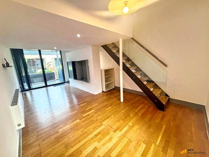 2 Bedroom Terraced House To Rent In Laburnum Street, Salford, M6