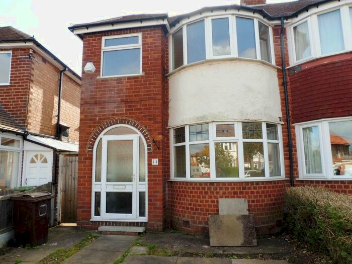 3 Bedroom Property To Rent In Jillcot Road, Solihull, B92