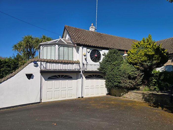 2 Bedroom Detached House For Sale In Latten Hoo, Orange Tree Hill, Havering-Atte-Bower, Romford, Essex, RM4