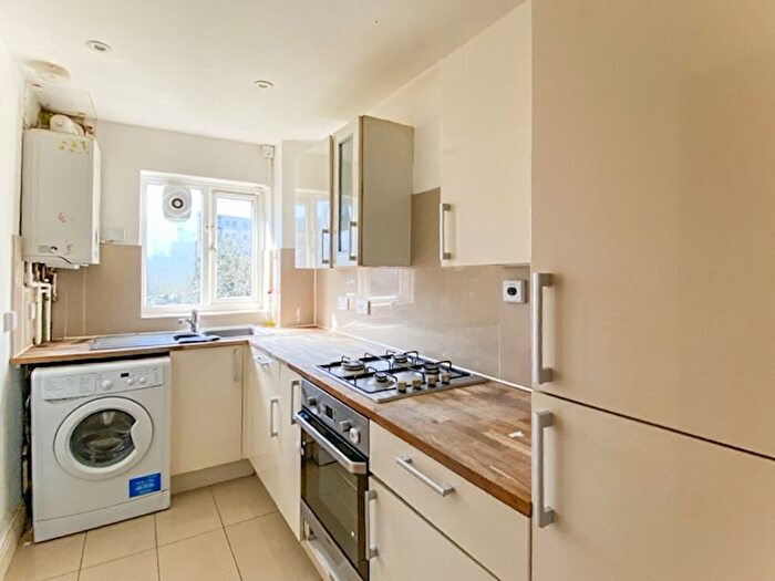 2 Bedroom Flat To Rent In Steve Biko Way, Hounslow, TW3