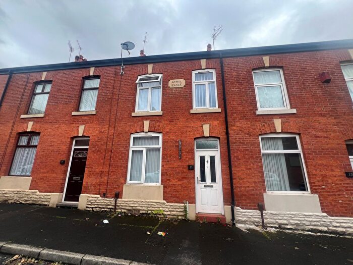 3 Bedroom Property To Rent In Athol Street, Ashton-Under-Lyne, OL6