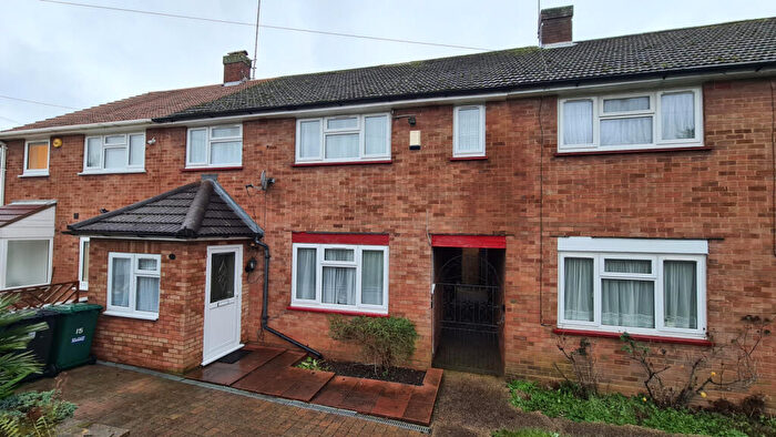 4 Bedroom Terraced House To Rent In Ramillies Road, London, NW7