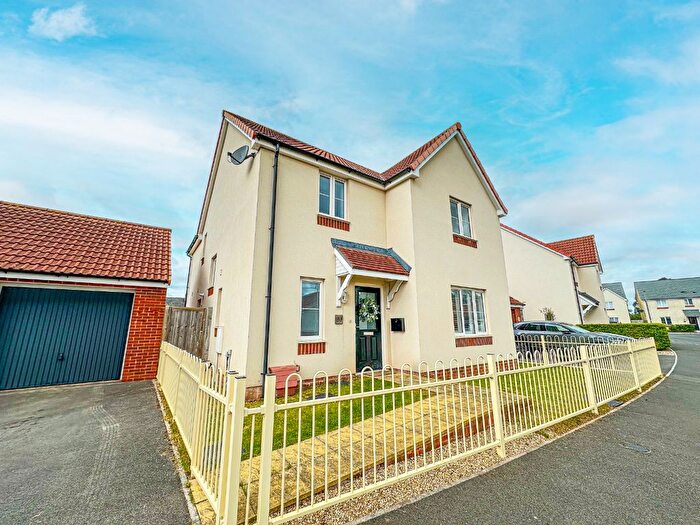 4 Bedroom Detached House For Sale In Luscombe Road, Cotford St. Luke, Taunton, Somerset, TA4