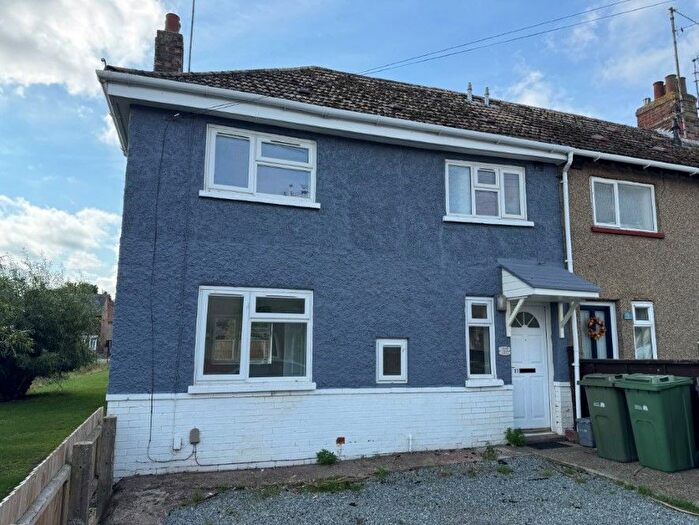 3 Bedroom End Of Terrace House For Sale In Woodwark Avenue, King's Lynn, PE30