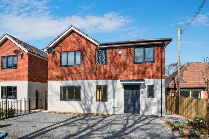 2 Bedroom Detached House To Rent In South Avenue, Abingdon, OX14