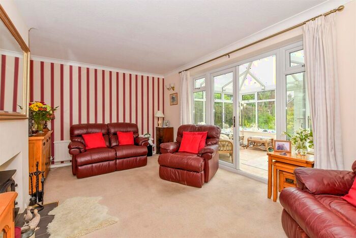 3 Bedroom Detached House For Sale In South Lane, Sutton Valence, Maidstone, Kent, ME17