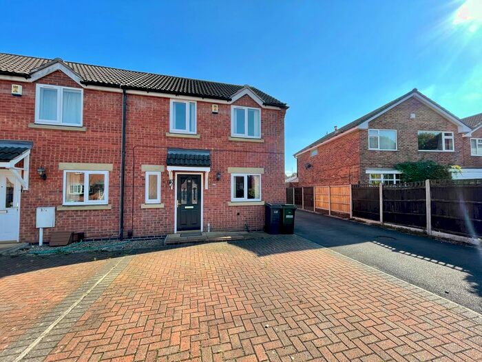 3 Bedroom Semi-Detached House To Rent In Emerys Road, Gedling, Nottingham, NG4