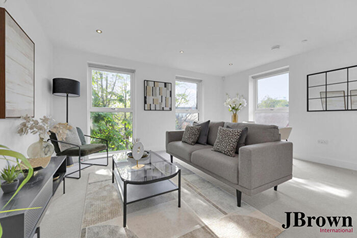 2 Bedroom Apartment For Sale In Eldon Court, Eldon Park Road, London, SE25