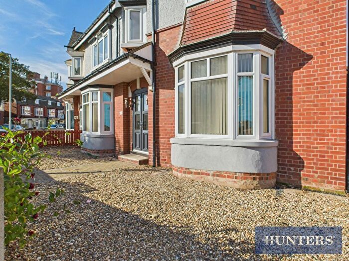 2 Bedroom Property To Rent In Horsforth Avenue, Bridlington, YO15