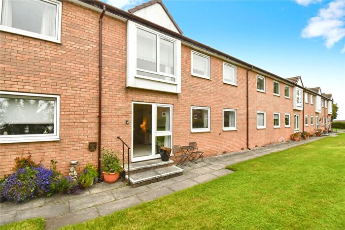 1 Bedroom Flat For Sale In Redcroft, Well Lane, Greasby, CH49