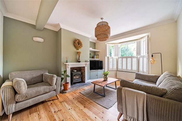 3 Bedroom Detached House For Sale In College Lane, Woking, Surrey, GU22