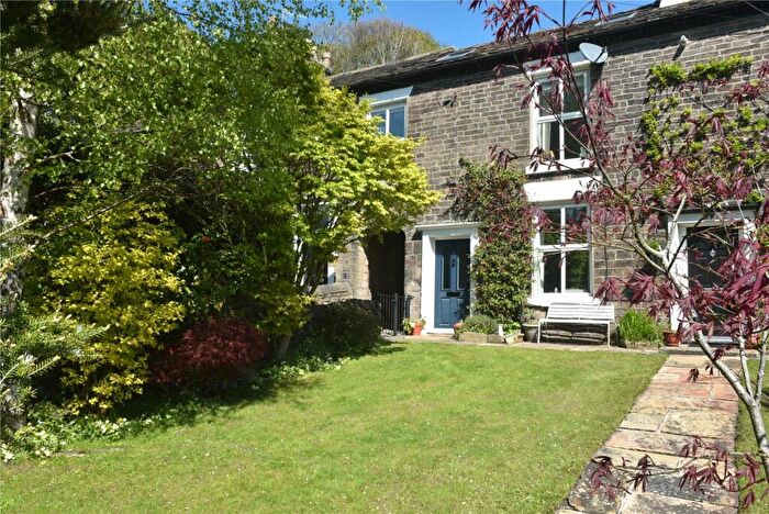 3 Bedroom Terraced House For Sale In Jacksons Edge Road, Disley, Stockport, Cheshire, SK12