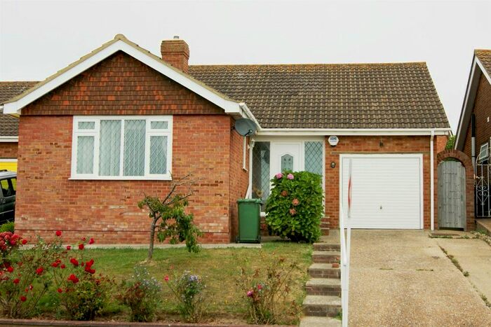 3 Bedroom Semi-Detached Bungalow To Rent In Links Drive, Bexhill-On-Sea, TN40
