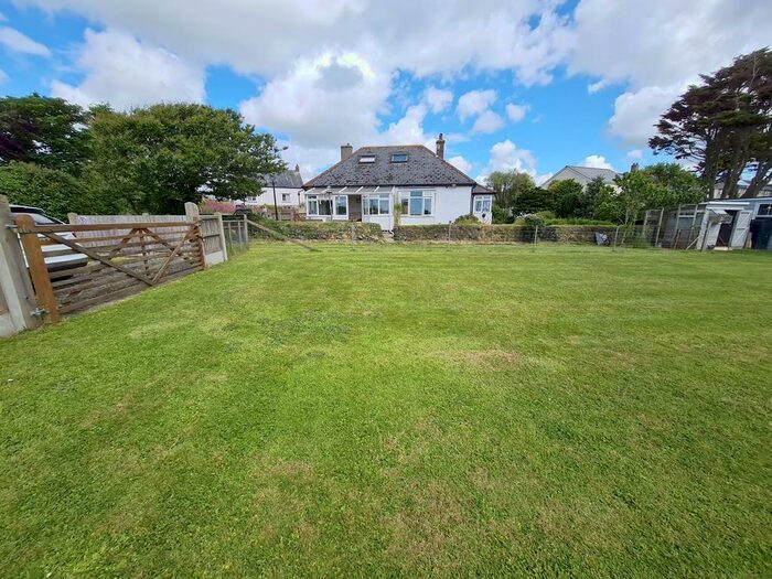 4 Bedroom Detached Bungalow For Sale In White Cross, Cury, Helston, TR12