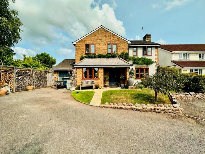 4 Bedroom Property To Rent In Culmstock, Cullompton, EX15