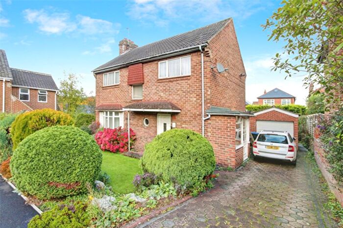 3 Bedroom Detached House For Sale In Larches Road, North End, Durham, DH1