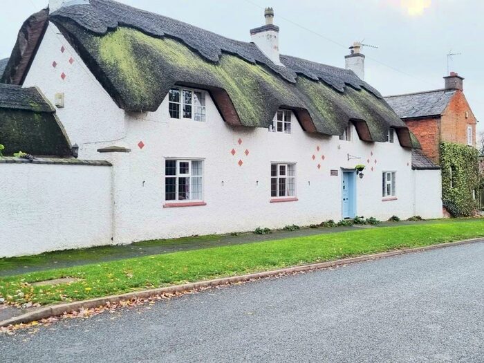 4 Bedroom Cottage To Rent In Millstone House, Main Street, LE17