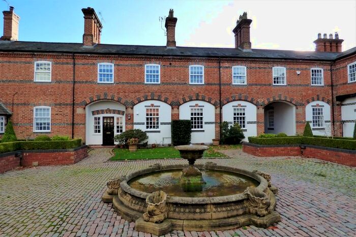 3 Bedroom Town House For Sale In Rangemore Hall Mews, Rangemore, Burton-on-Trent, DE13