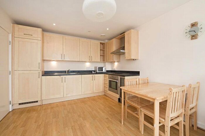 1 Bedroom Flat To Rent In Luminosity Court, Drayton Green Road, West Ealing, London, W13