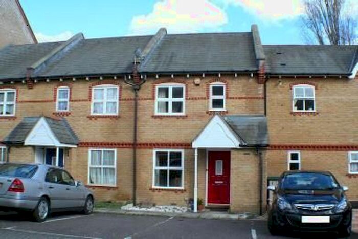 3 Bedroom Property To Rent In Chamberlayne Avenue, Wembley, HA9