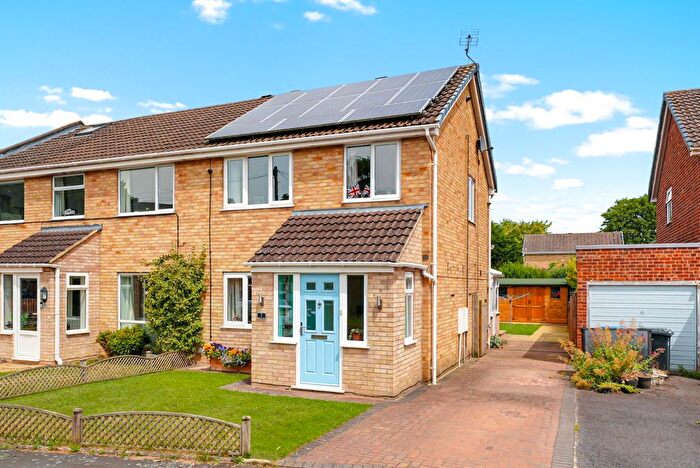 3 Bedroom Semi Detached House For Sale In Sycamore Road, Ripon, North Yorkshire, HG4