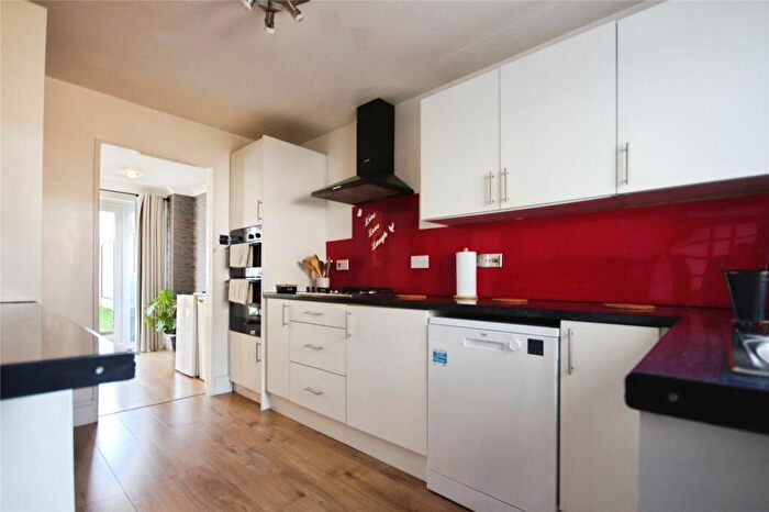 3 Bedroom House To Rent In Claverdon, Bracknell, Berkshire, RG12