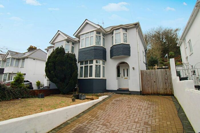 3 Bedroom Semi Detached House For Sale In Kings Ash Road, Paignton, TQ3