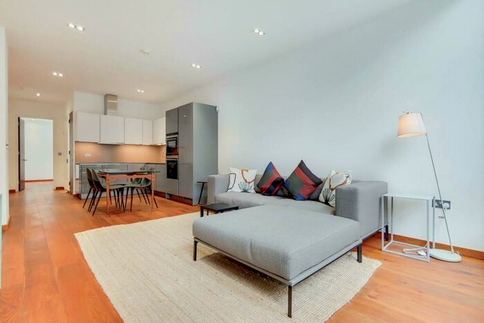 1 Bedroom Flat To Rent In Bayham Street, Camden Town, London, NW1