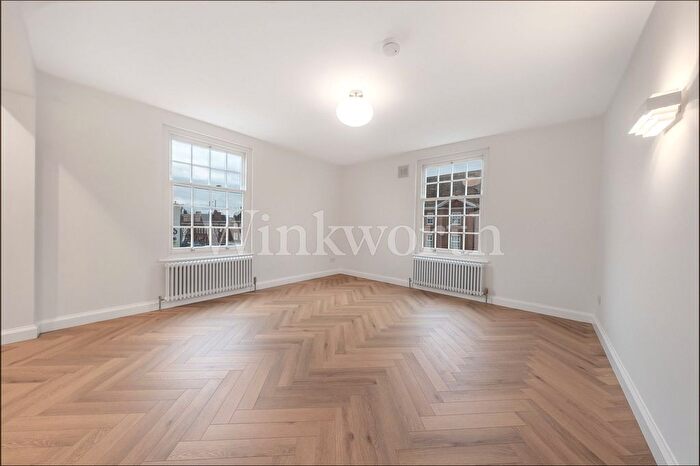 3 Bedroom Flat To Rent In Finchley Road, London, NW11