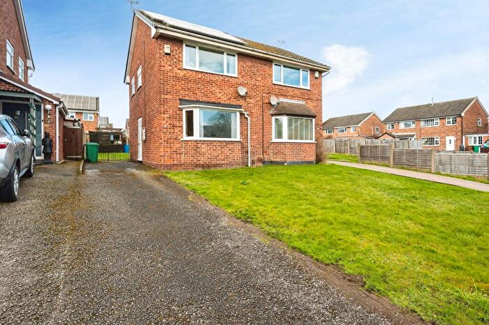 2 Bedroom Semi Detached House For Sale In Glenorchy Crescent, Nottingham, NG5