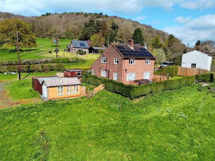 3 Bedroom Detached House For Sale In Aberhafesp, Newtown, Powys, SY16