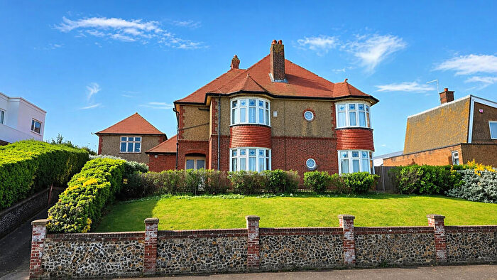 4 Bedroom Detached House For Sale In Western Esplanade, Herne Bay, CT6