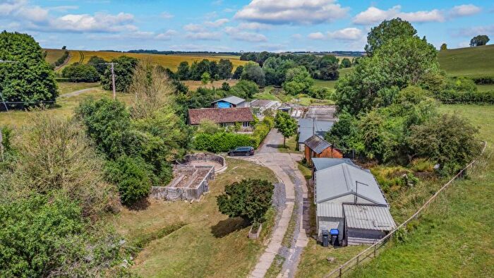 5 Bedroom Bungalow For Sale In Knowle Green, Bowerchalke, Salisbury, Wiltshire, SP5