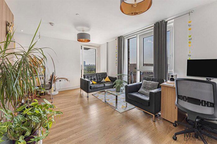1 Bedroom Flat For Sale In Olso Tower, Surrey Quays, SE8