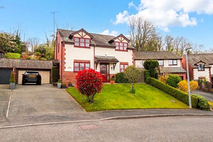 4 Bedroom Detached House For Sale In Bryn Barug, Pontblyddyn, CH7