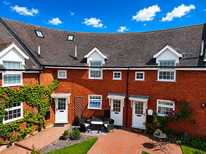 2 Bedroom House For Sale In Mowsley Road, Husbands Bosworth, LE17