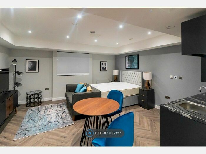 Studio To Rent In Water Street, Liverpool, L2