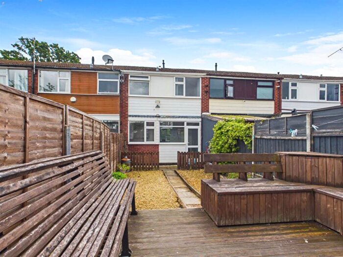 2 Bedroom Terraced House For Sale In Brewster Close, Coventry * Vacant & No Upward Chain *, CV2