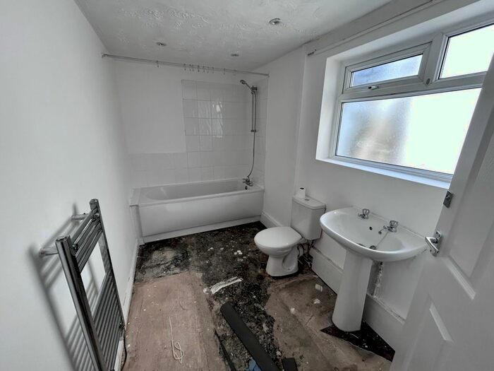 3 Bedroom Terraced House To Rent In Belle Green Lane, Ince, Wigan, WN2