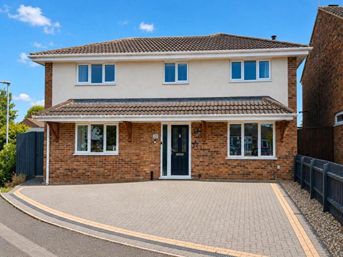 5 Bedroom Detached House For Sale In Brackenborough, Brixworth, Northamptonshire, NN6