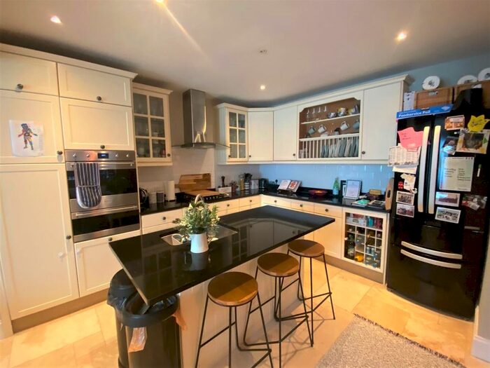 3 Bedroom Semi-Detached House To Rent In Warriner Avenue, Hornchurch, RM12