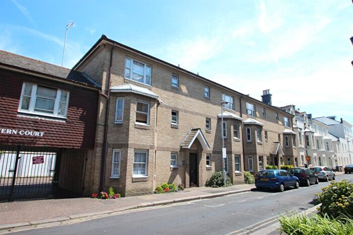 1 Bedroom Flat To Rent In Wyvern Court, West Street, Worthing, West Sussex, BN11