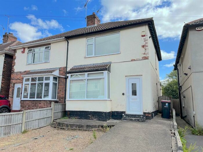 3 Bedroom Semi-Detached House To Rent In Lindleys Lane, Kirkby-In-Ashfield, Nottingham, NG17