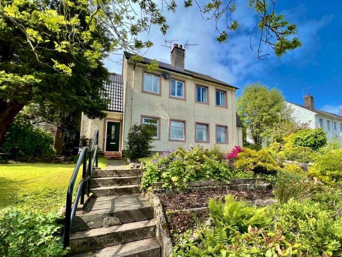 2 Bedroom Semi-Detached House For Sale In Semple Avenue, Lochwinnoch, PA12