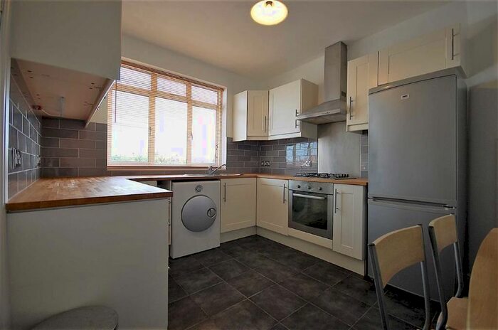 2 Bedroom Maisonette To Rent In Ruislip Court, Ruislip Manor, Ruislip, HA4